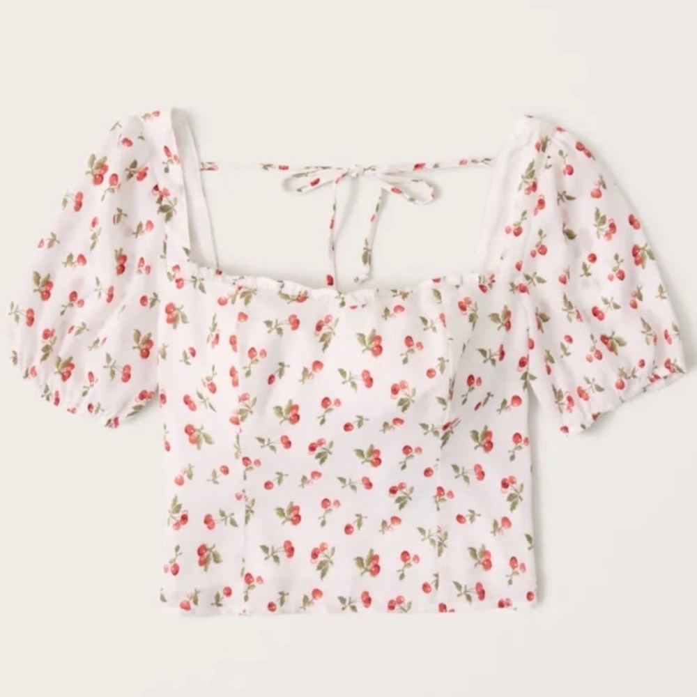 Abercrombie & Fitch puff sleeve cherry print top Size XS